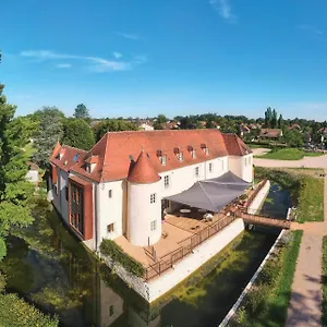*** Hotel Chateau Du Bost France