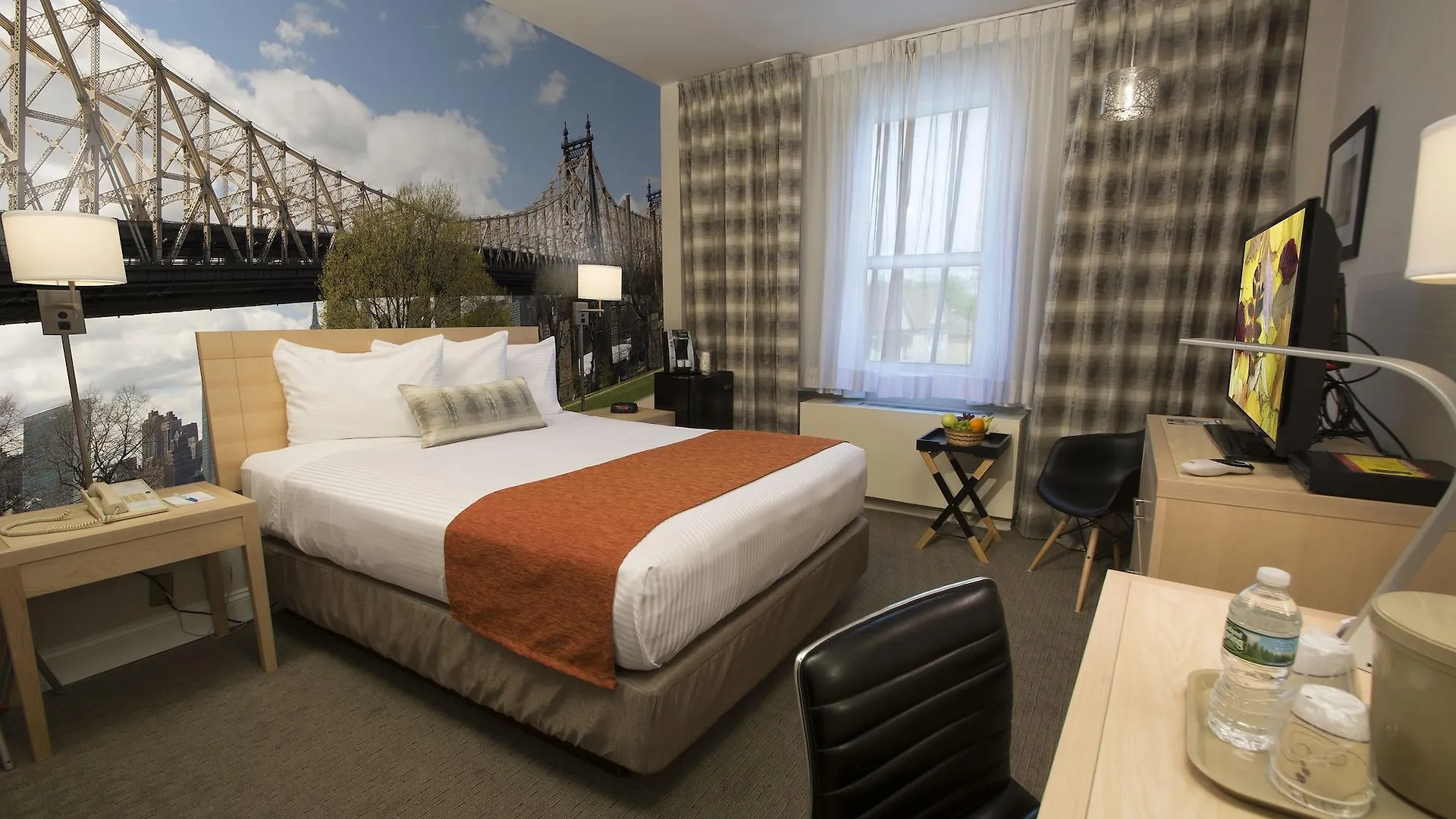 Adria Hotel And Conference Center New York 3*,