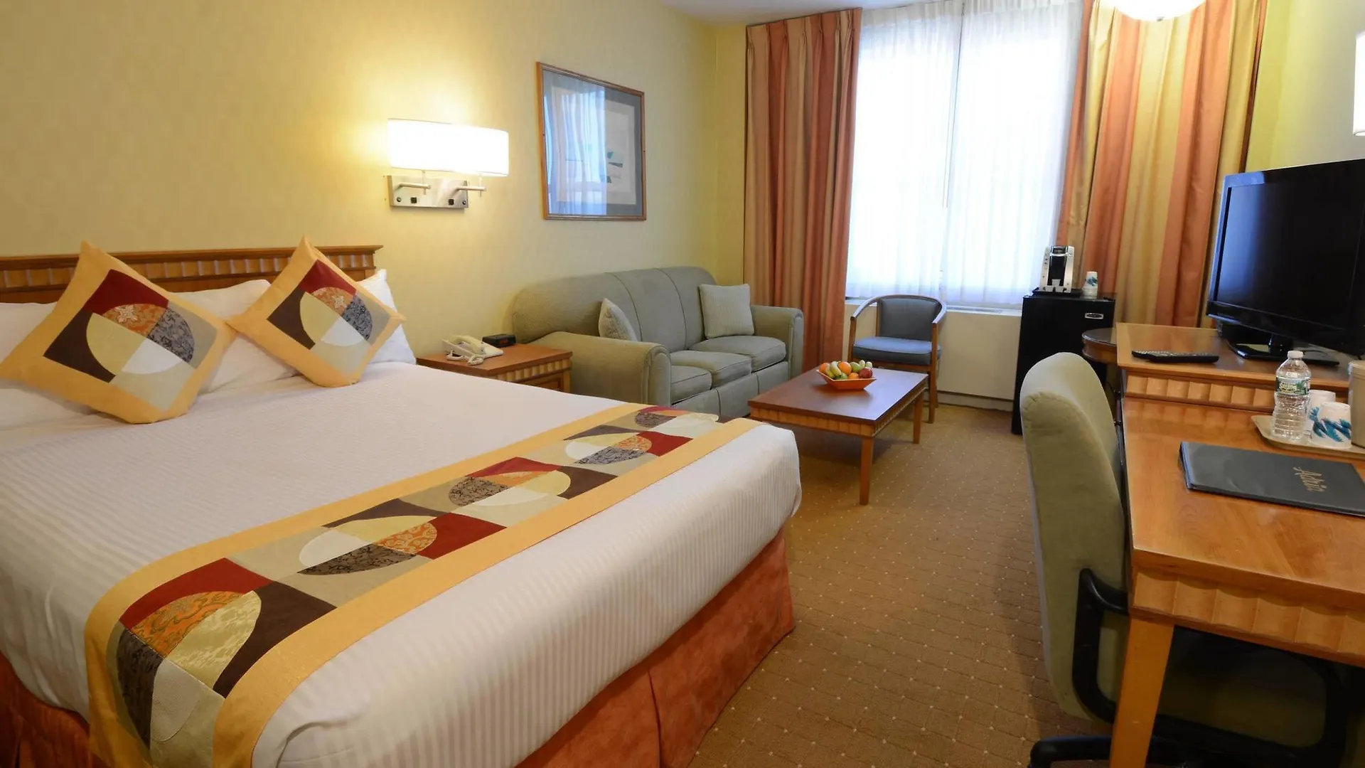 Adria Hotel And Conference Center New York