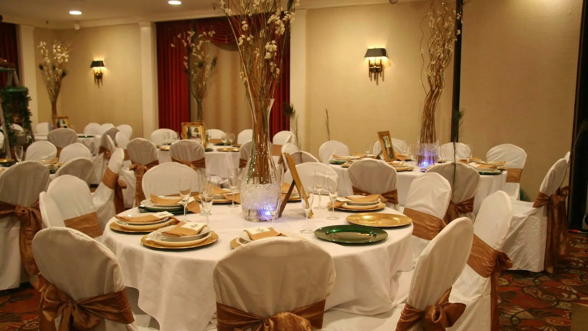 Adria Hotel And Conference Center New York