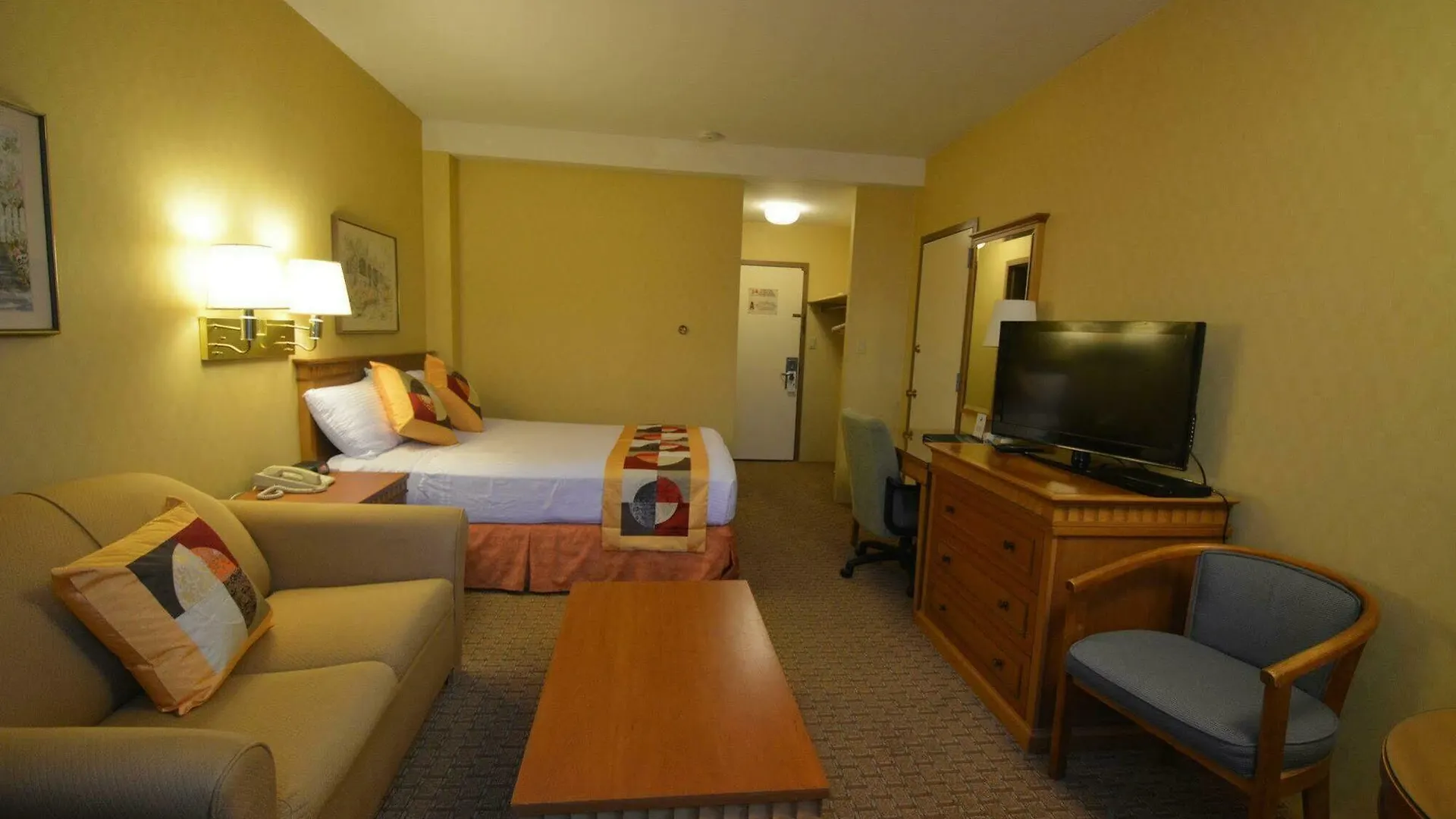 Adria Hotel And Conference Center New York